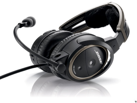Bose A20 Cuffie Aeronautiche in prova | VFRMagazine: aviazione generale,  volo sportivo, VDS